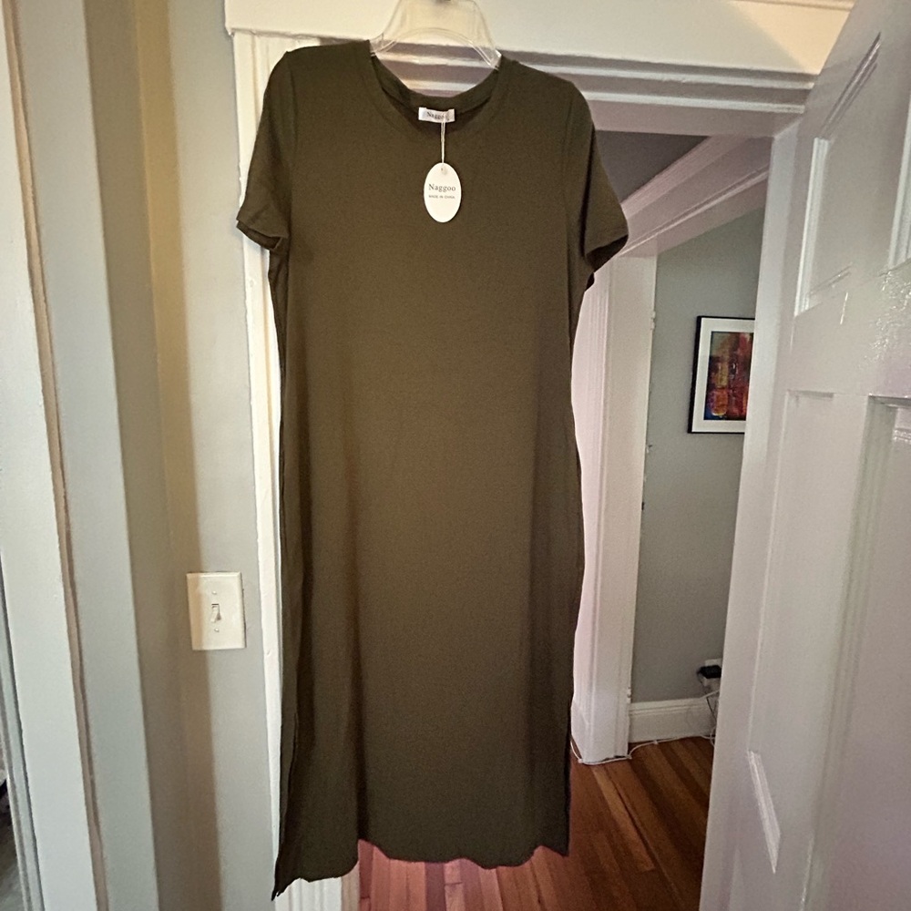 NWT Olive Green Midi Dress - Picture 5 of 12